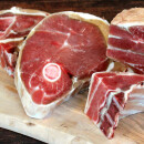 Lammfleisch mit Knochen