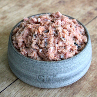 Lachs gewolft 1 kg BARF Frostfutter