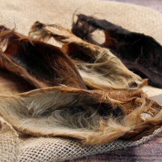 Pferdeohren mit Fell 4 Stück getrocknet 