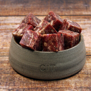 Rinder Mahlzeit in Würfeln 1 kg BARF Frostfutter