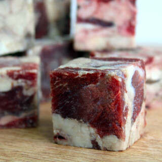 Rinder Maulfleisch in Würfeln 1 kg BARF Frostfutter